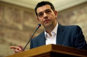 Τσίπρας: «Για πρώτη φορά τα βάρη δεν πάνε σε μισθωτούς και συνταξιούχους» (ΒΙΝΤΕΟ)