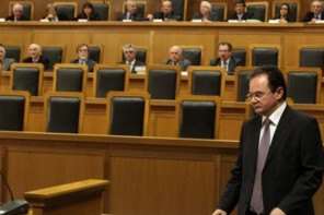 Στα μαλακά ο Παπακωνσταντίνου: Ποινή φυλάκισης ενός έτους με αναστολή